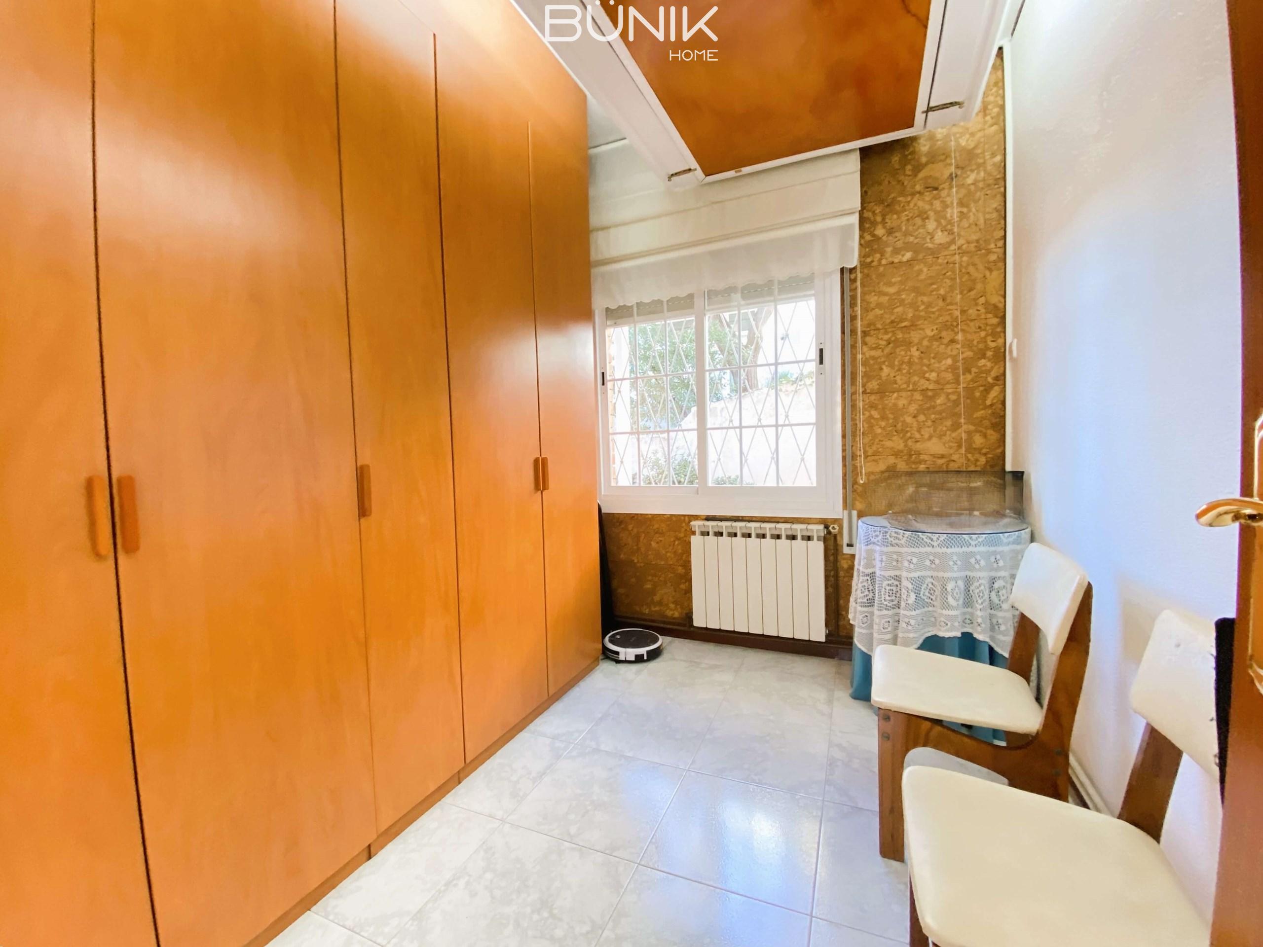 For sale of villa in Esplugues de Llobregat