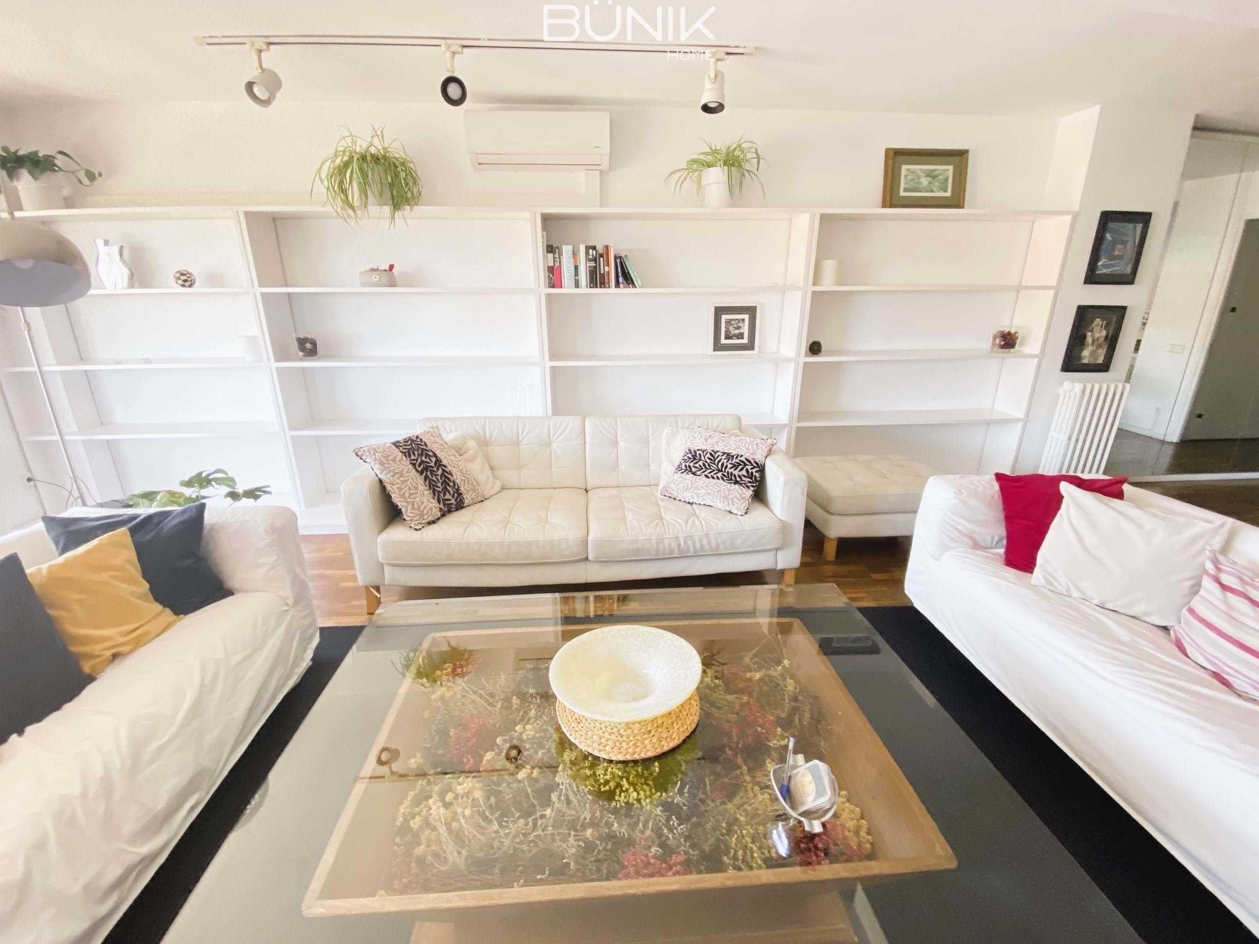 For sale of flat in Barcelona