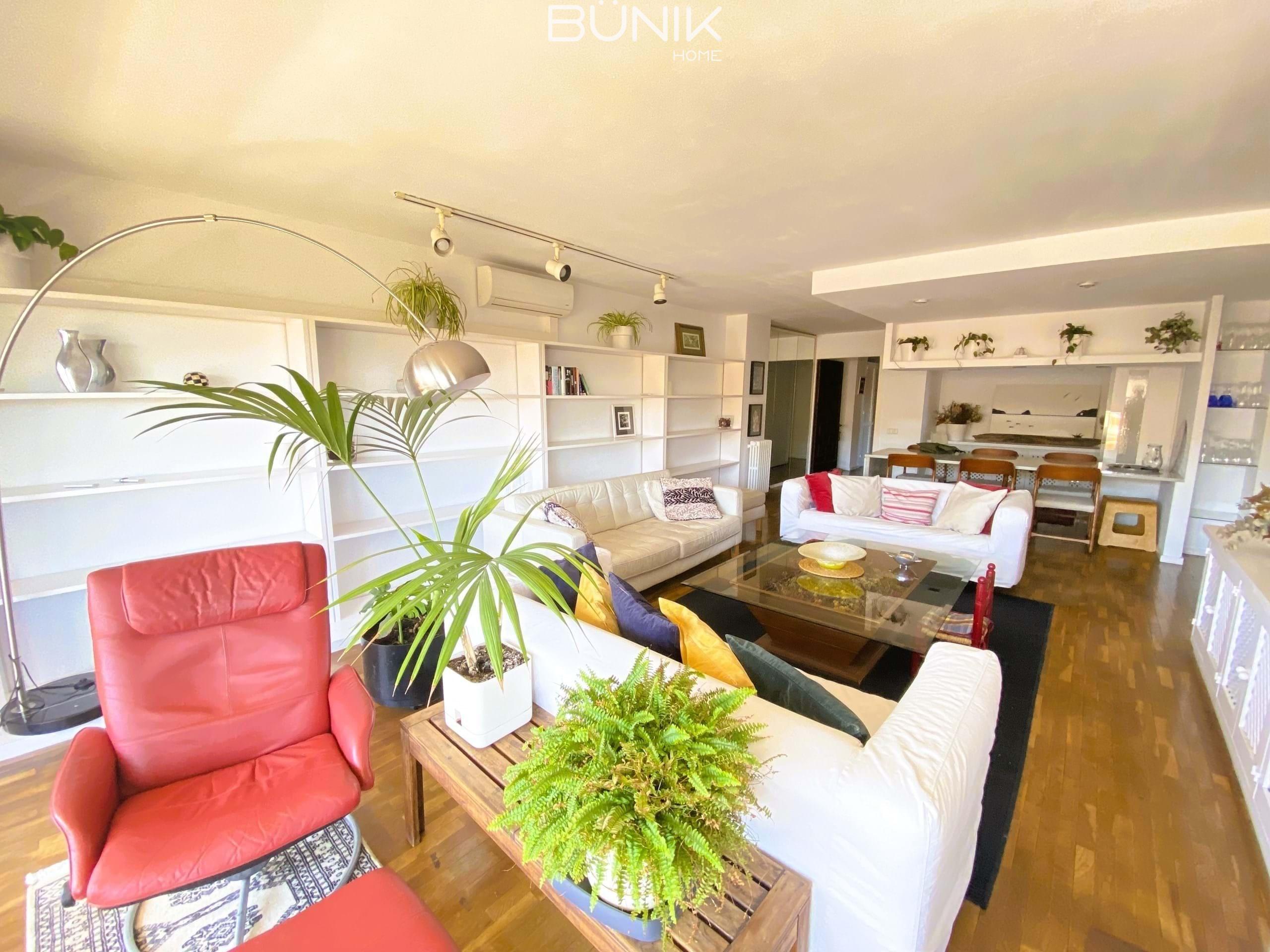 For sale of flat in Barcelona