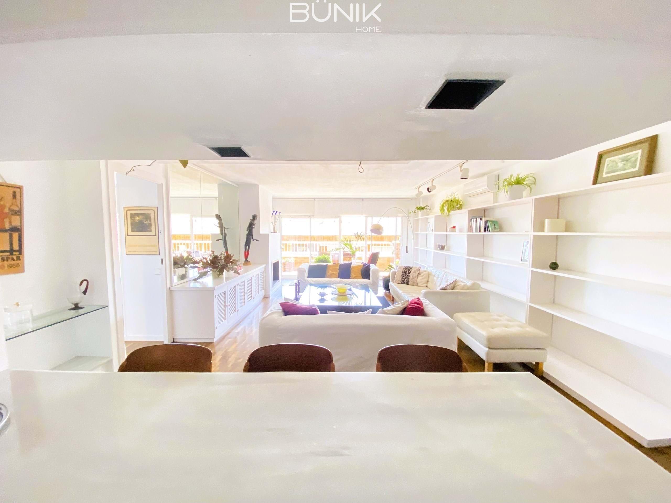 For sale of flat in Barcelona