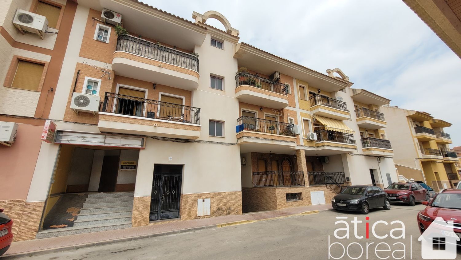 Venta de local en Ceutí