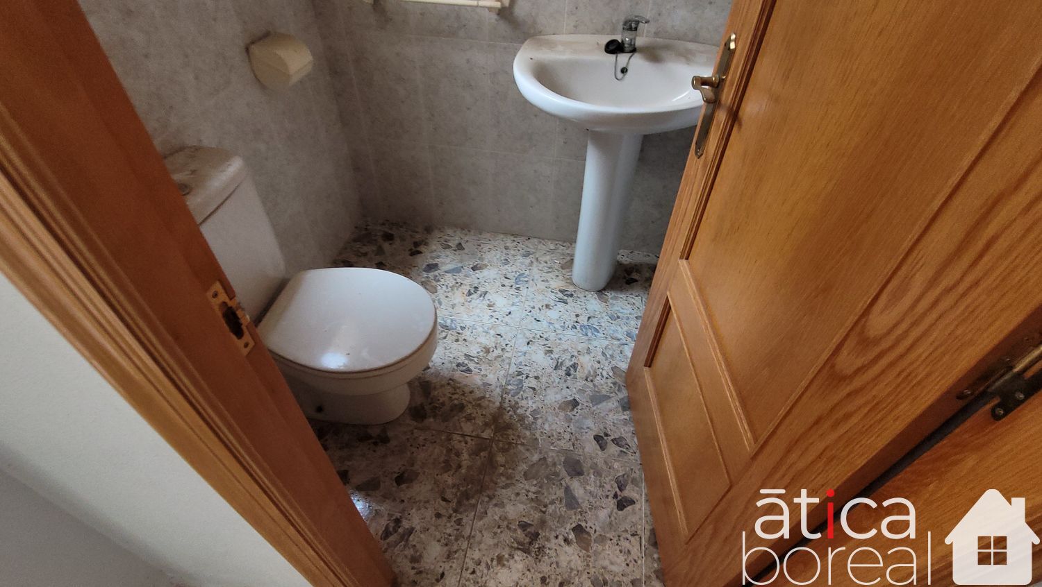 Venta de local en Ceutí