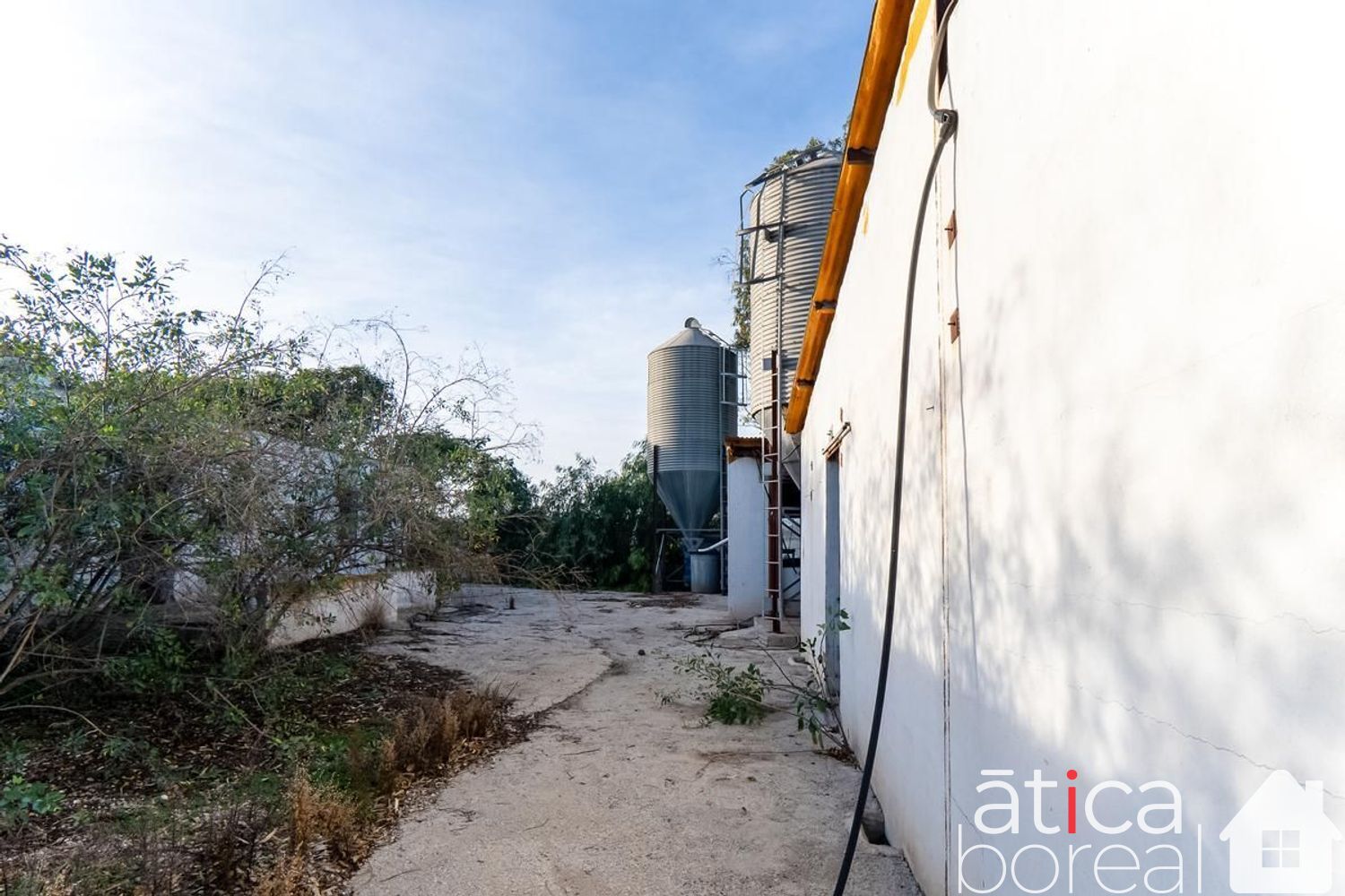 Venta de terreno en Campos del Río