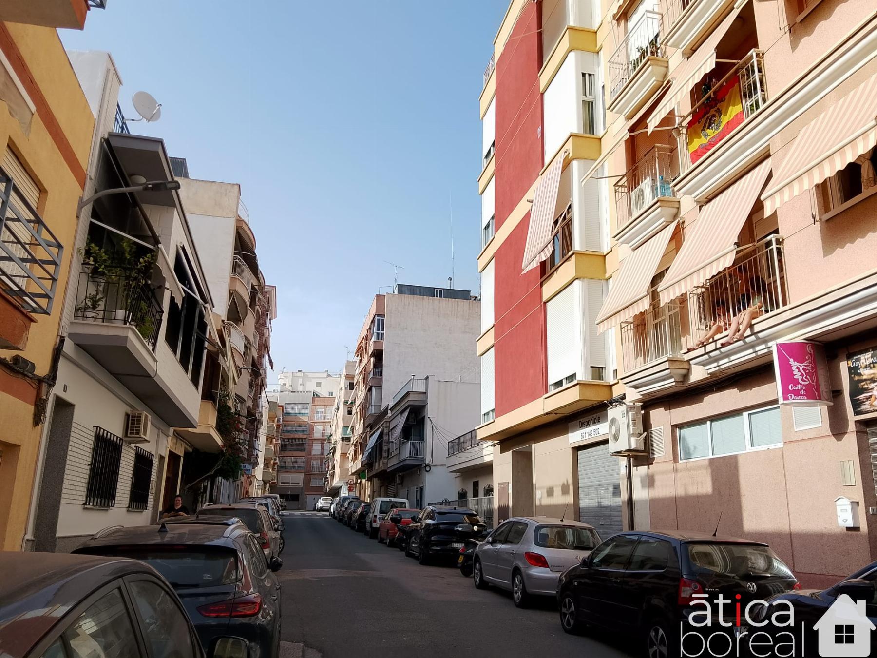 Venta de local en Águilas