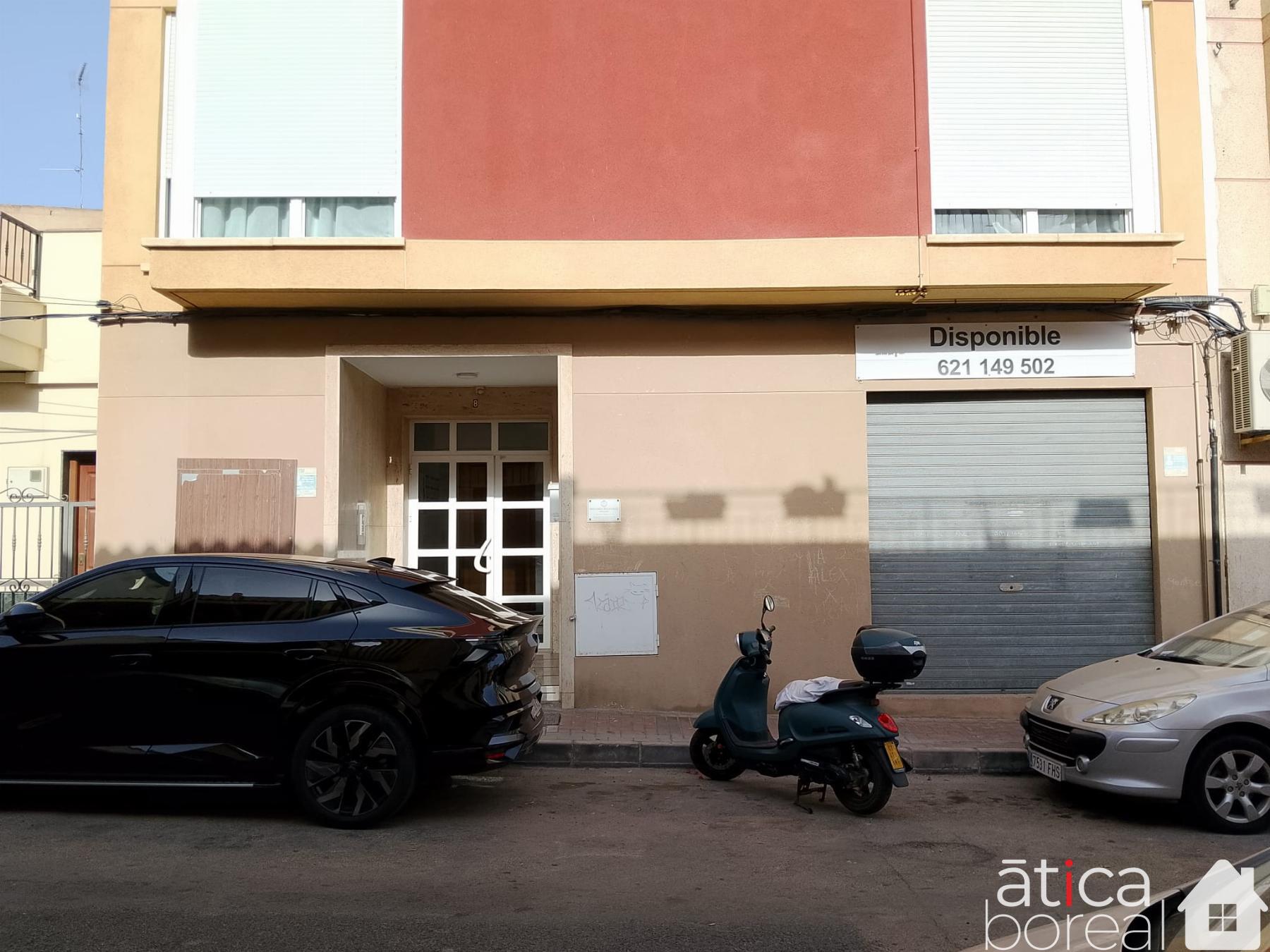 Venta de local en Águilas