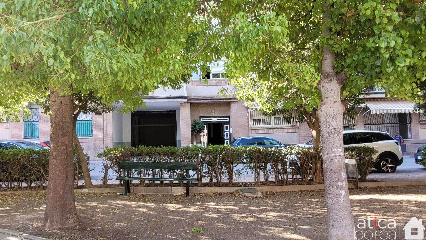 Venta de piso en Totana