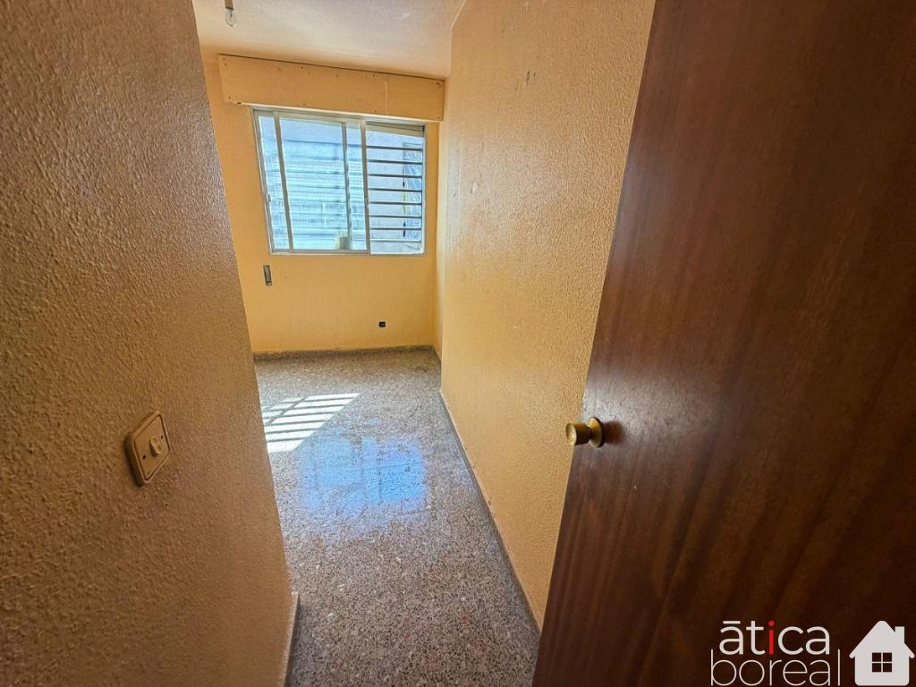 Venta de piso en Totana