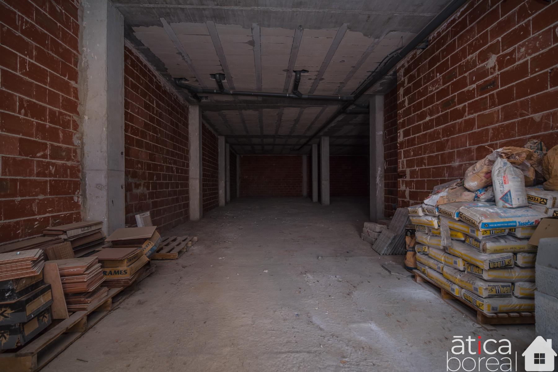 Venta de local en Ceutí
