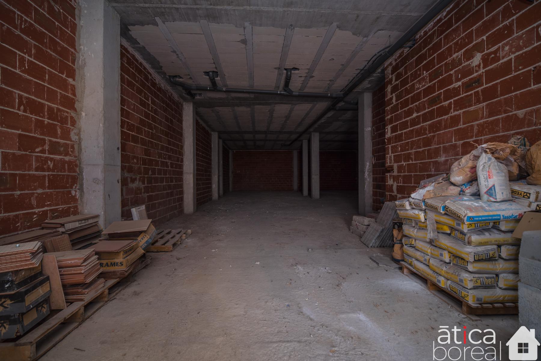 Venta de local en Ceutí