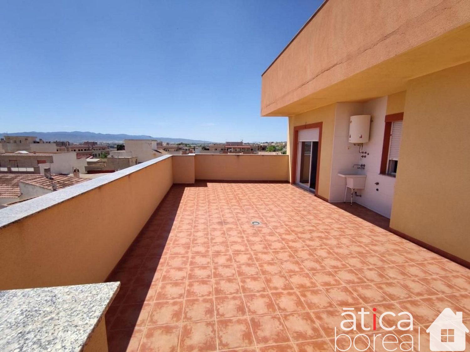 Venta de piso en Totana