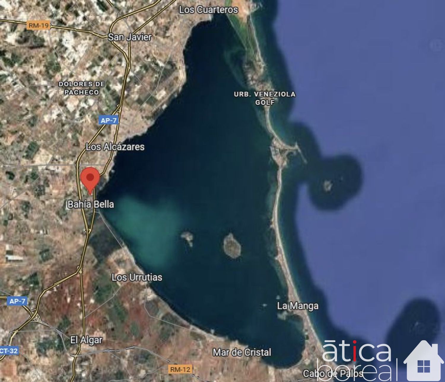 Venta de casa en Los Alcázares