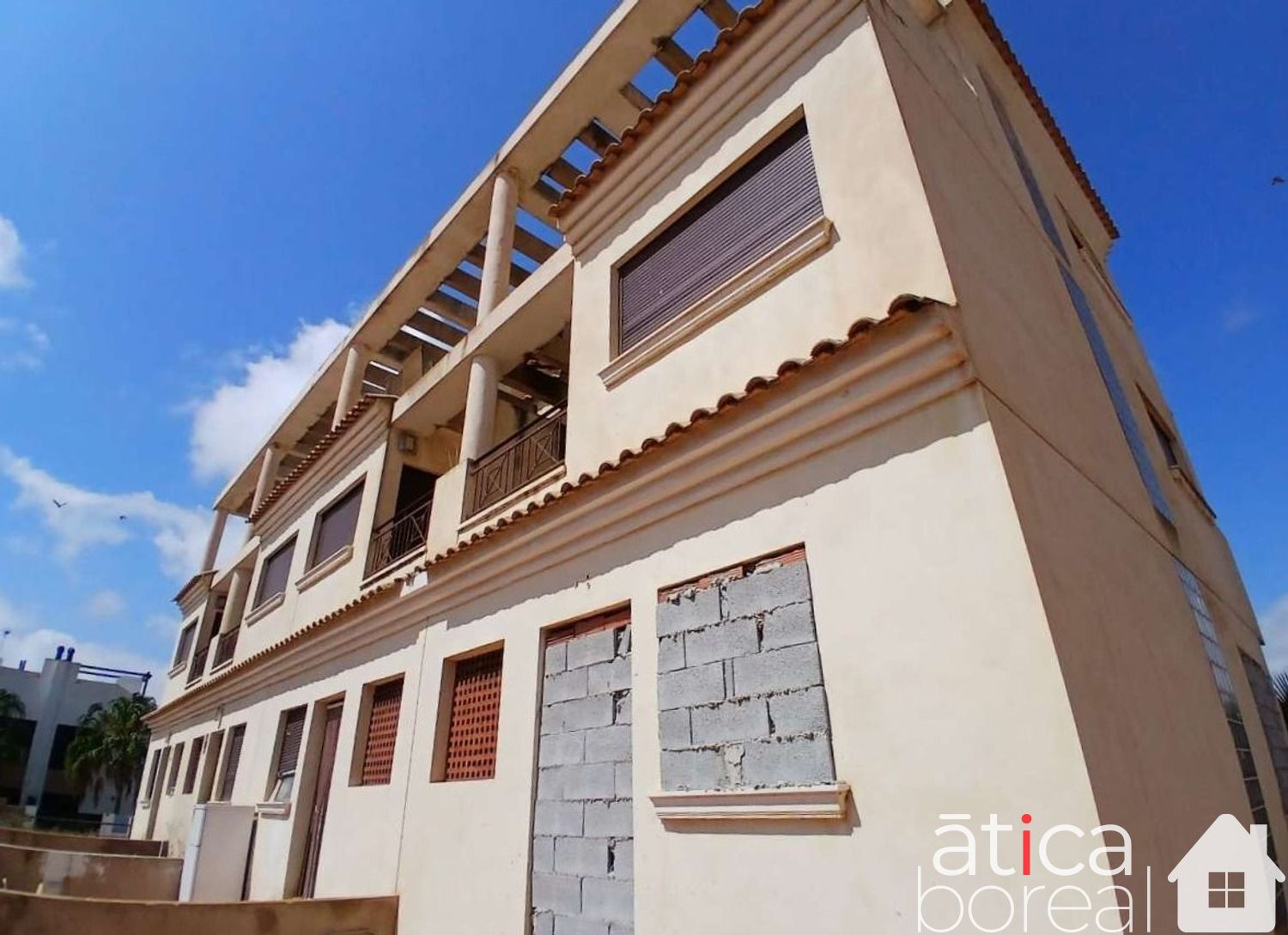 Venta de casa en Los Alcázares