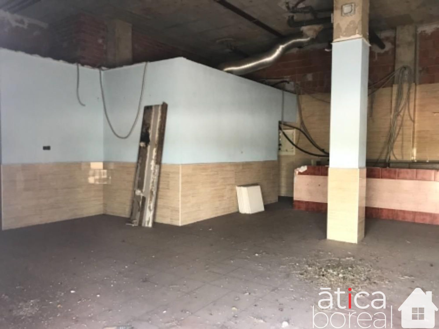 Venta de local en Murcia