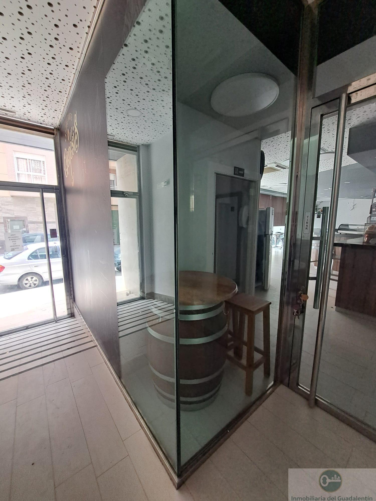 Venta de local en Lorca