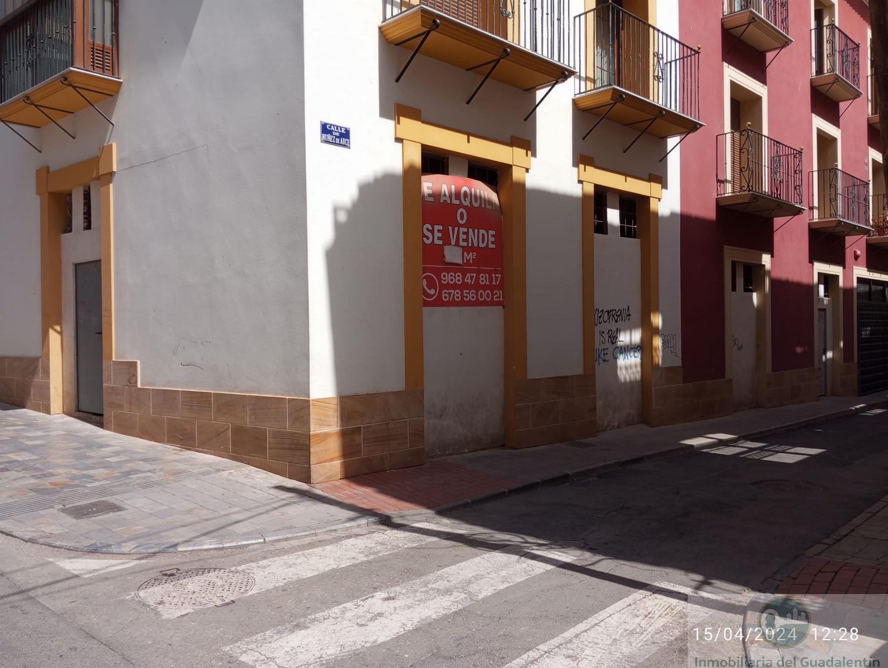 Venta de local en Lorca