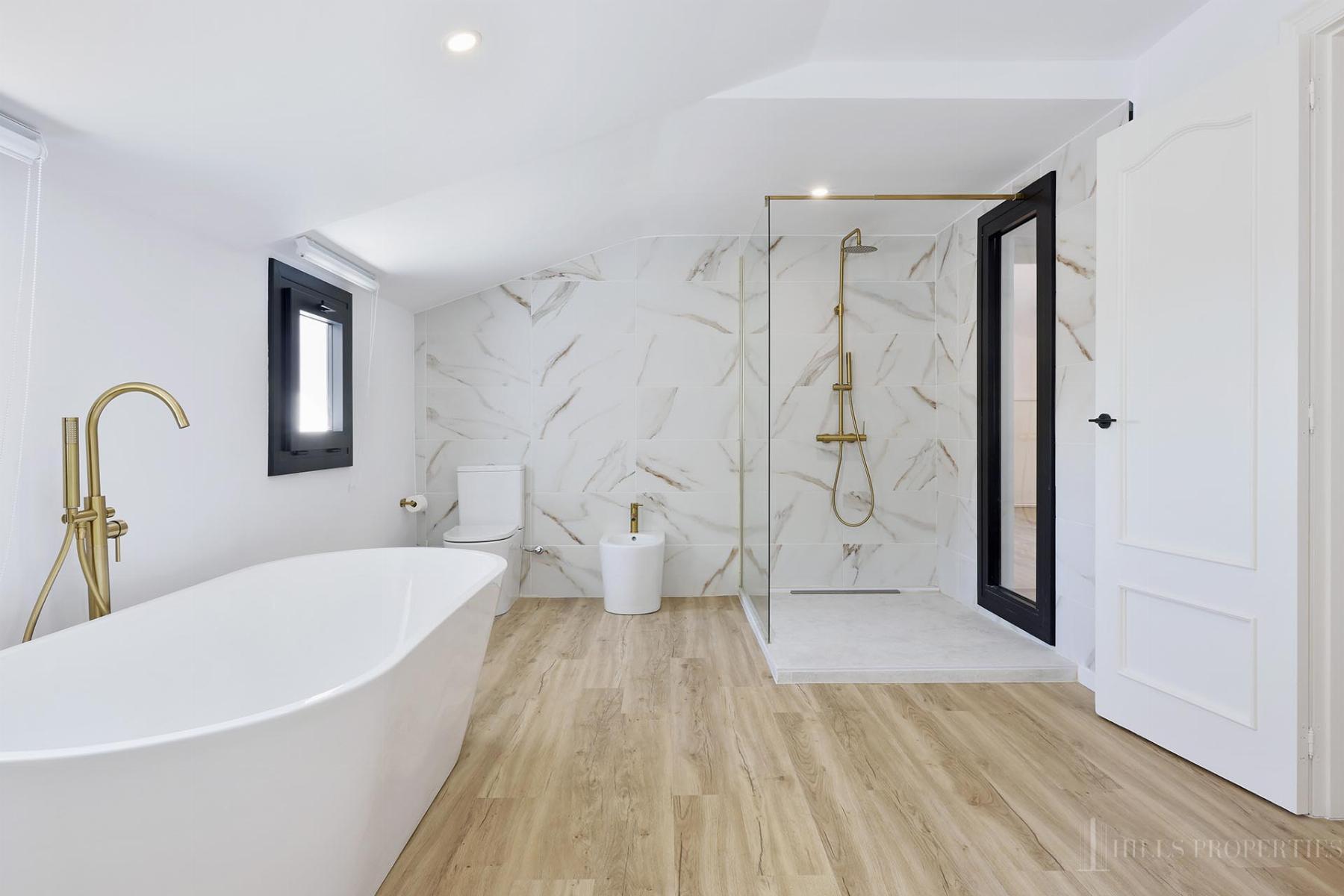 Venta de chalet en Esplugues de Llobregat