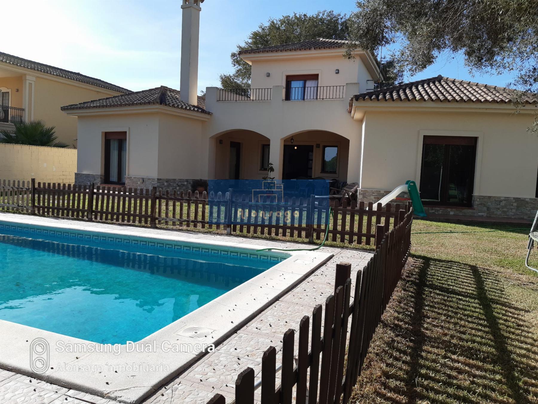 Venta de casa en Chiclana de la Frontera