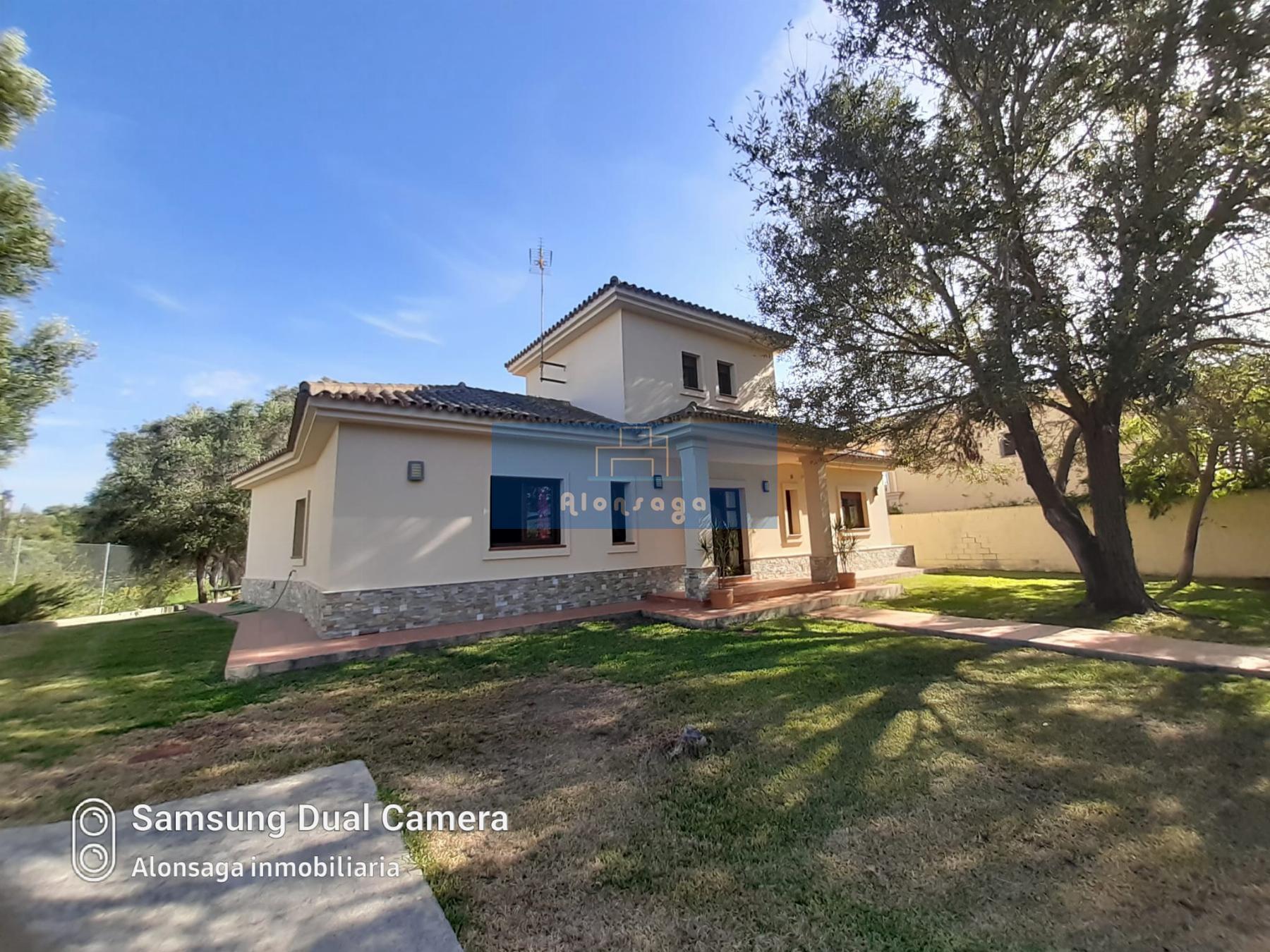 Venta de casa en Chiclana de la Frontera