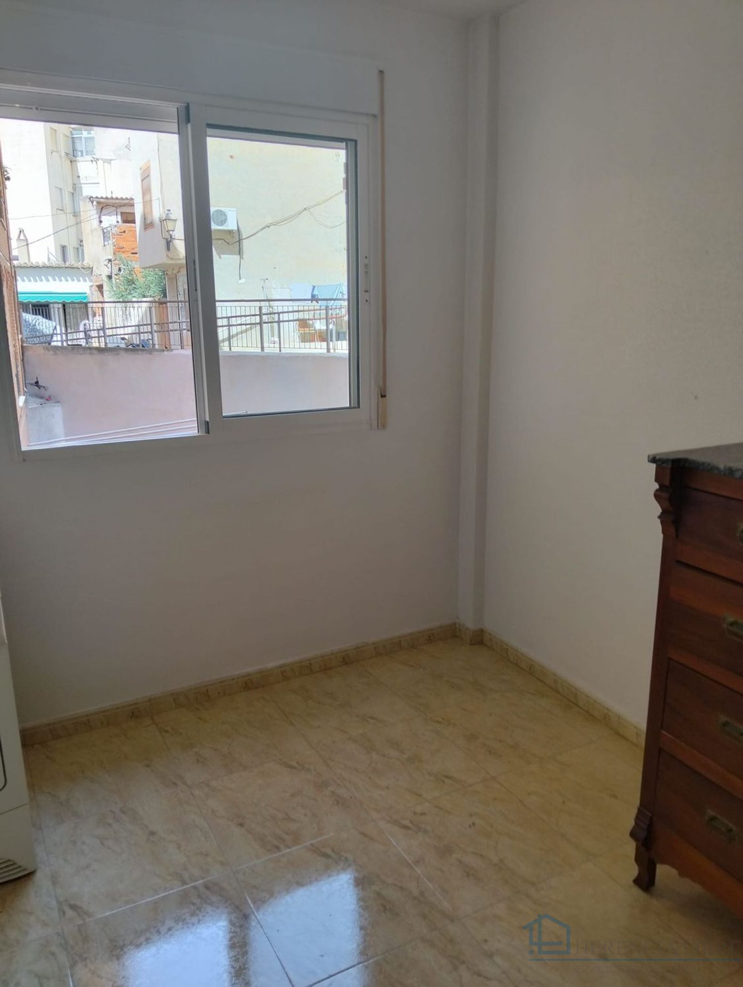 Venta de piso en Abarán