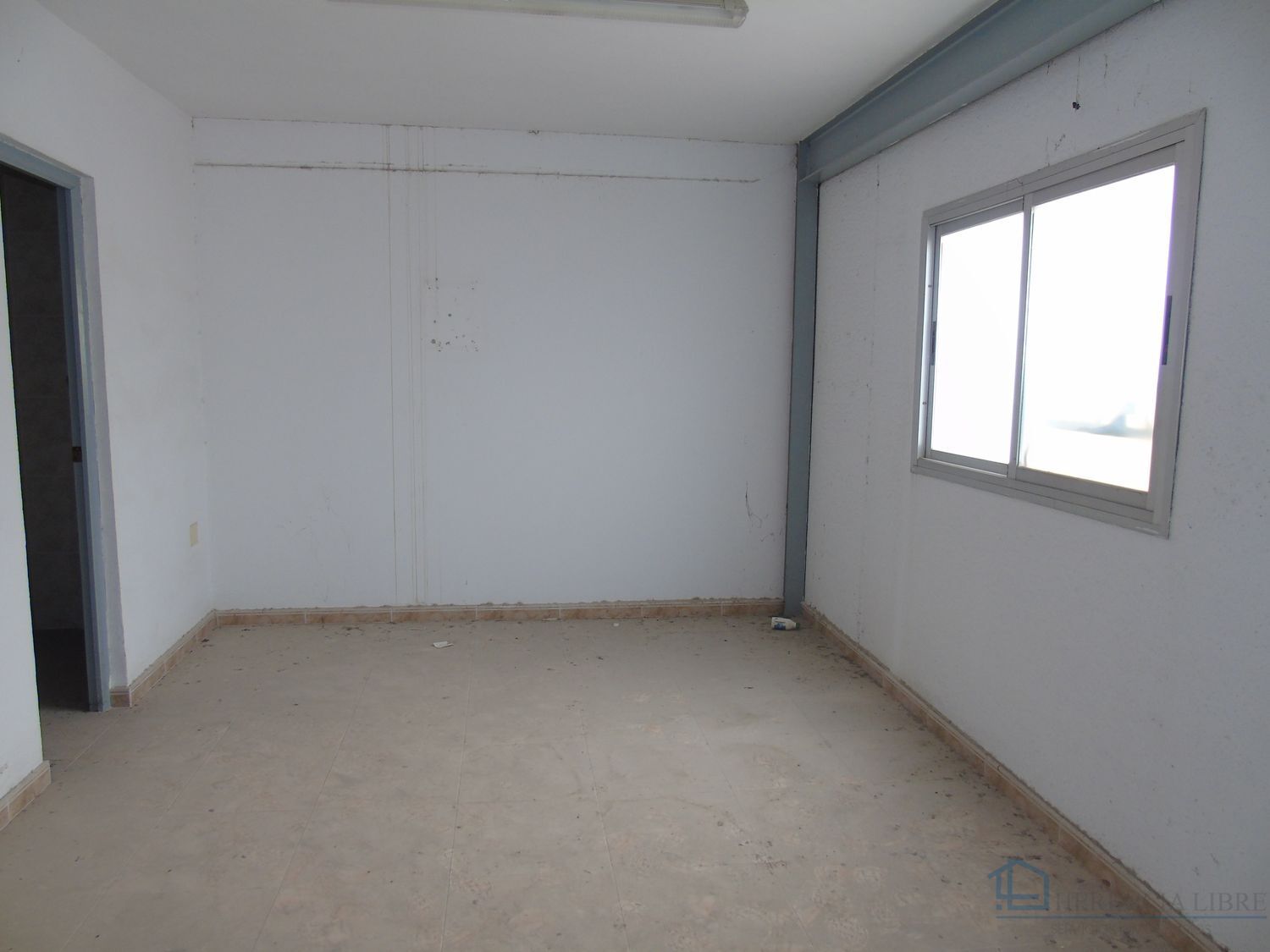 Venta de local en Lorqui