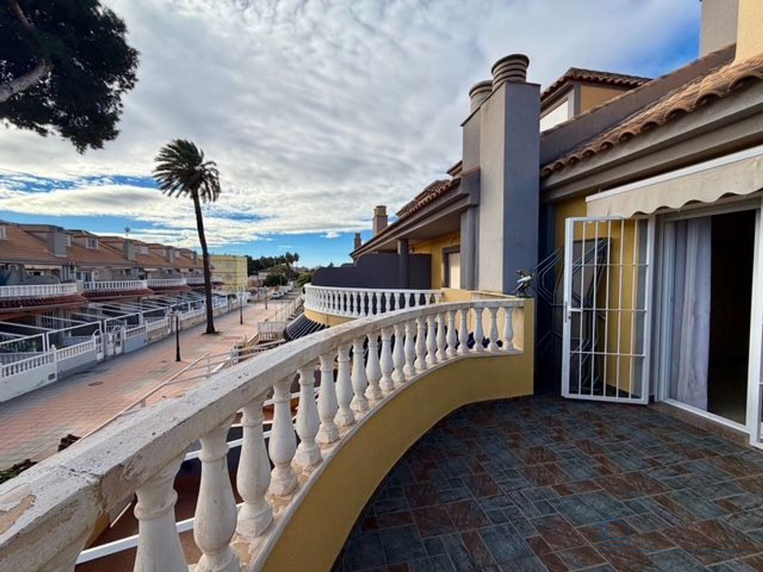 Venta de casa en Los alcázares