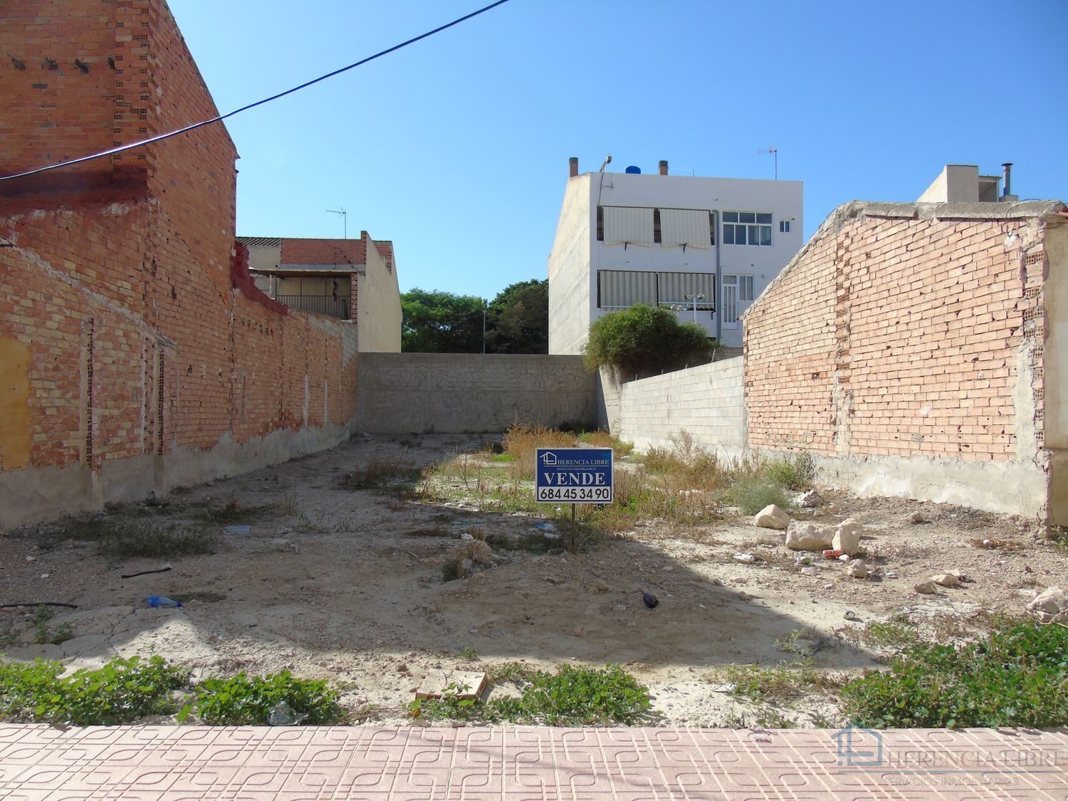 Venta de terreno en Ceuti
