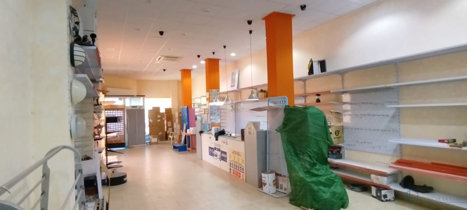 Venta de local en Ceuti