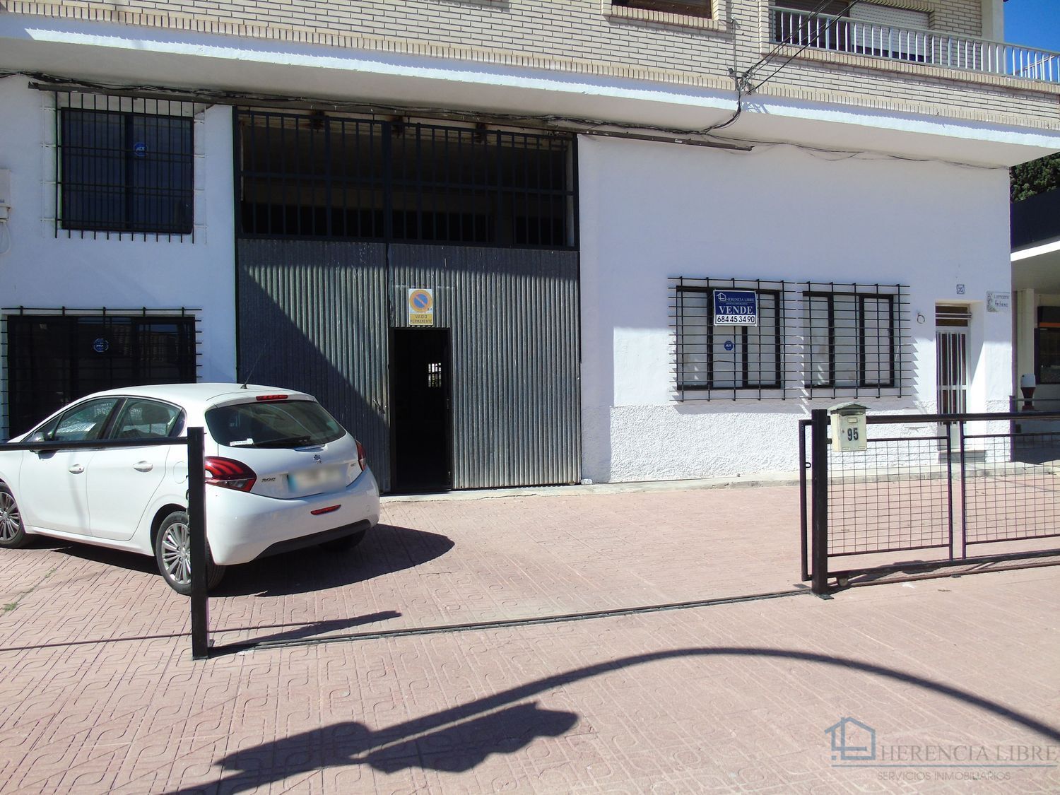 Venta de local en Ceuti