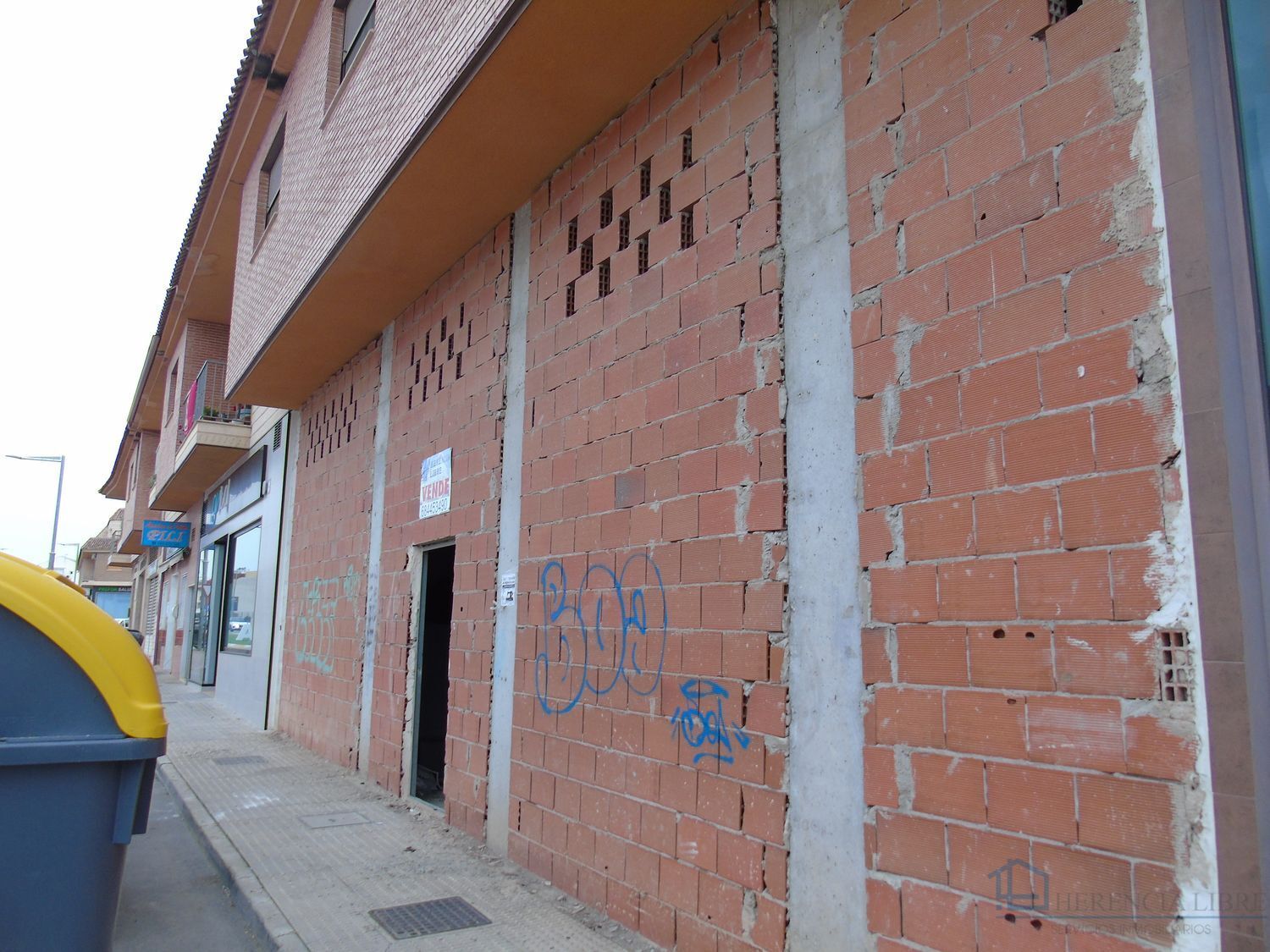 Venta de local en Archena