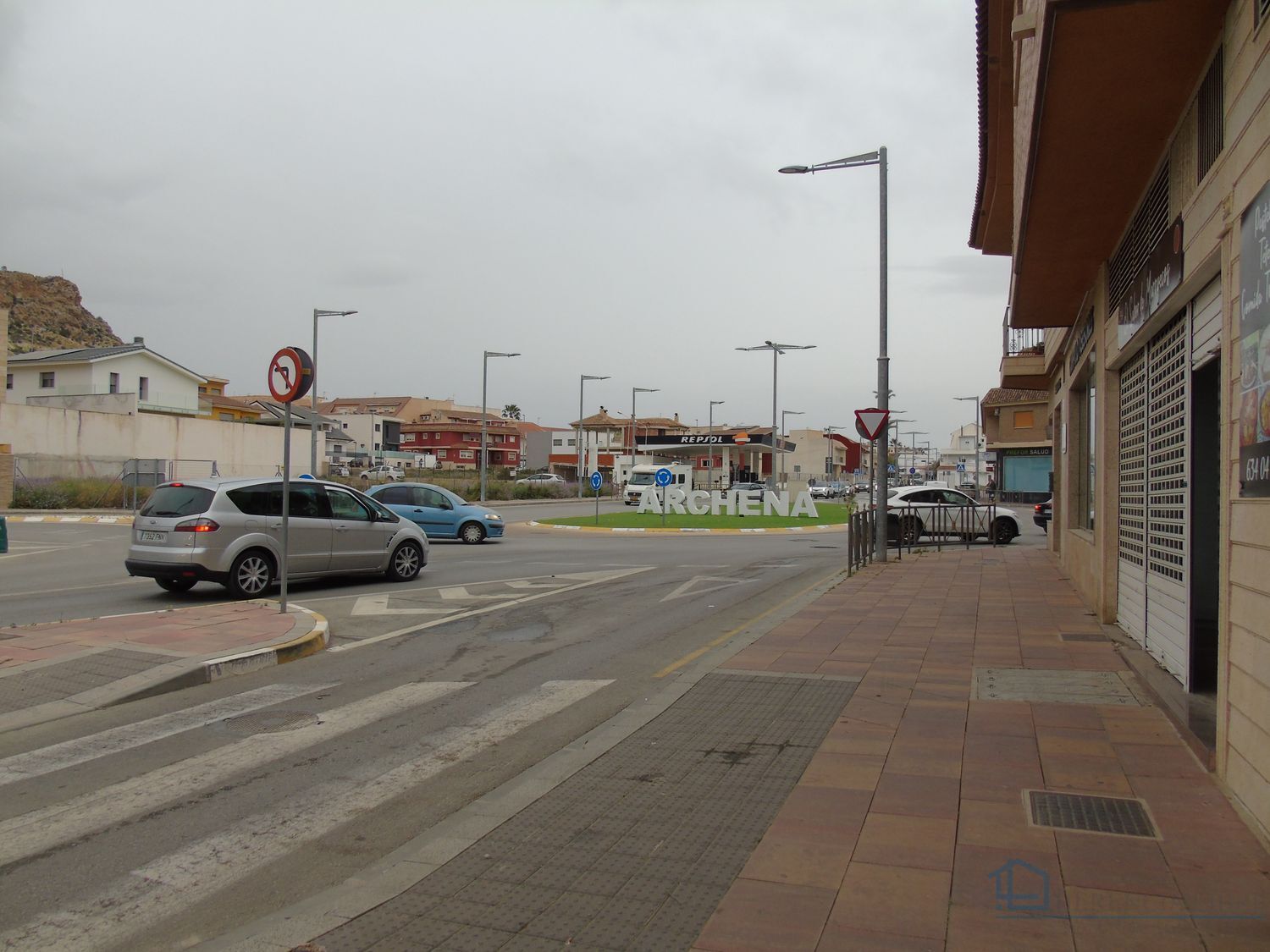 Venta de local en Archena