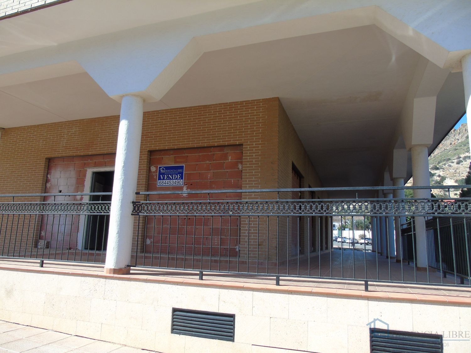 Venta de local en Villanueva del rio segura