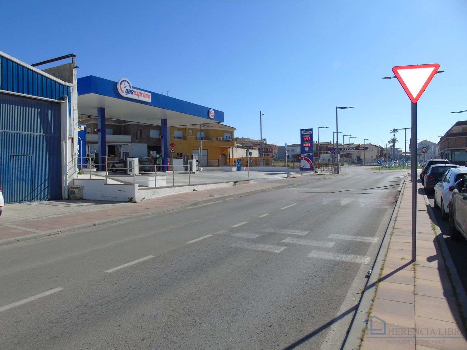 Venta de local en Archena