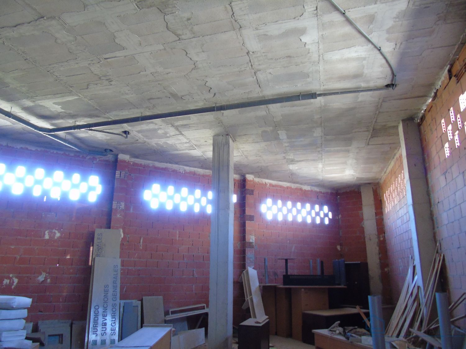 Venta de local en Archena