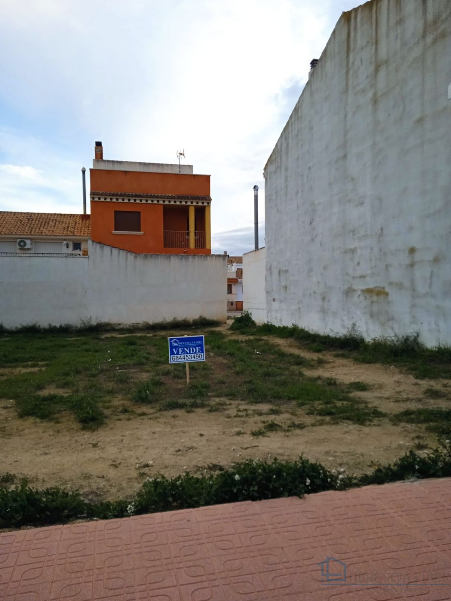 Venta de terreno en Ceuti