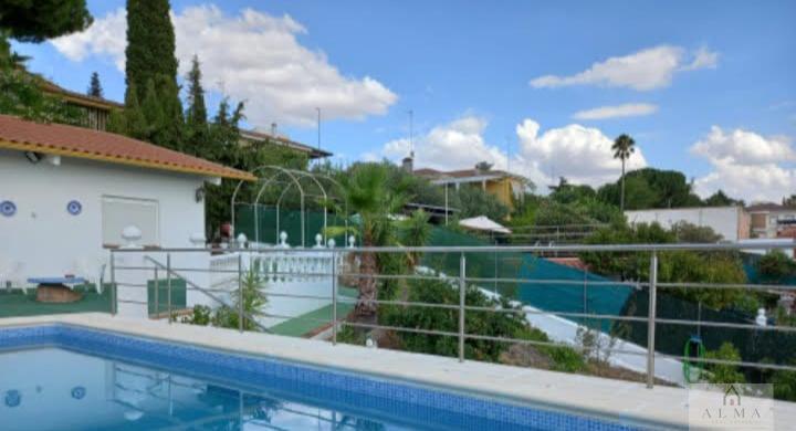 Venta de chalet en Almendralejo