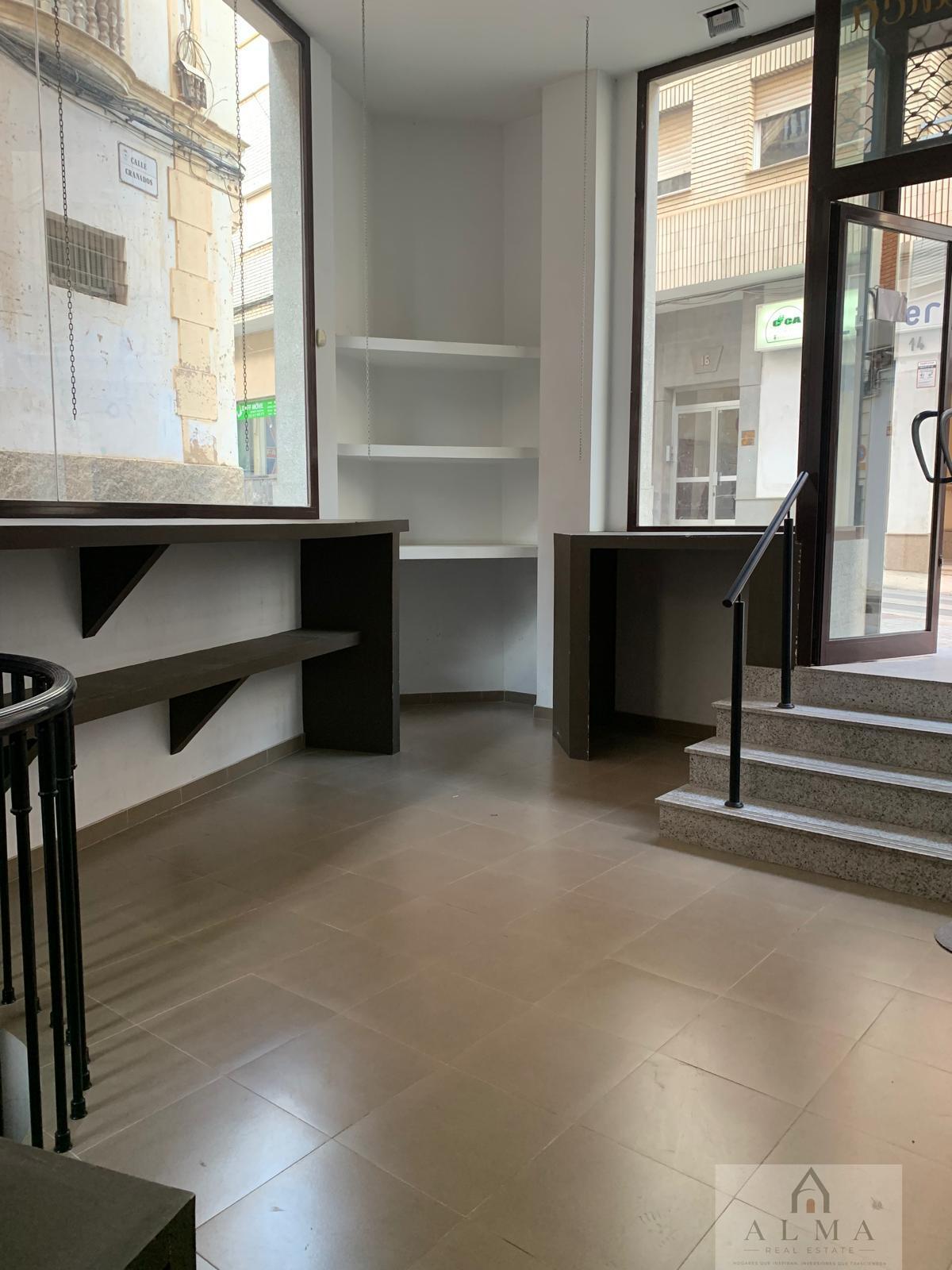 Venta de local en Almendralejo