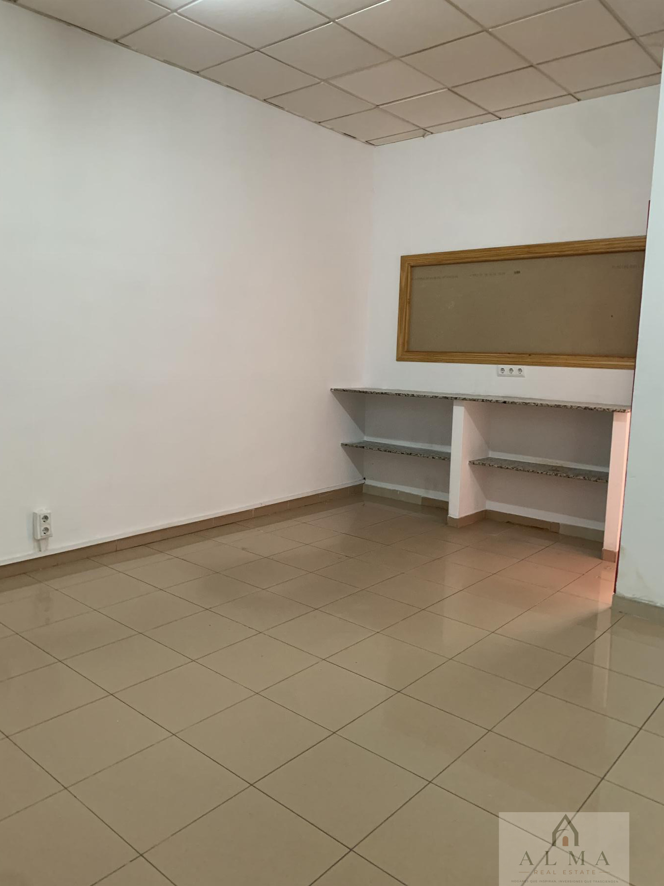 Venta de local en Almendralejo
