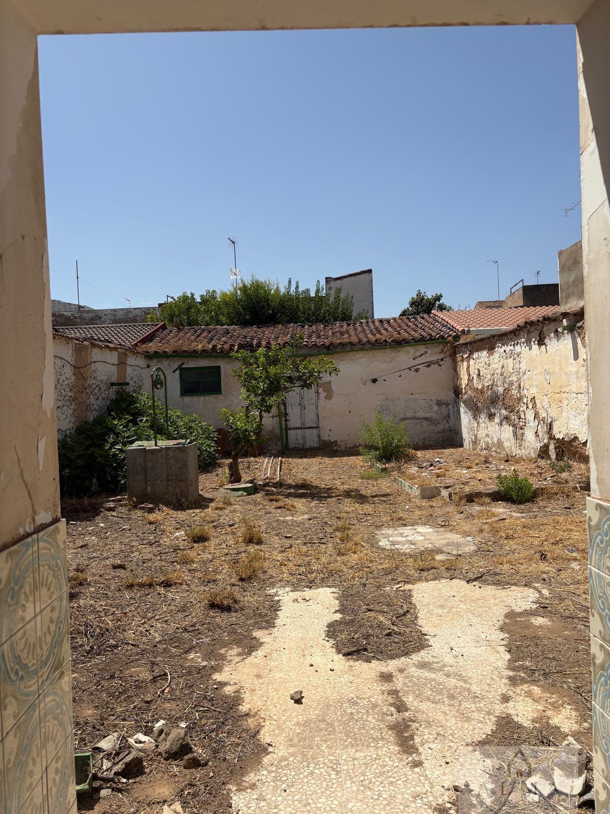 Venta de casa en Almendralejo