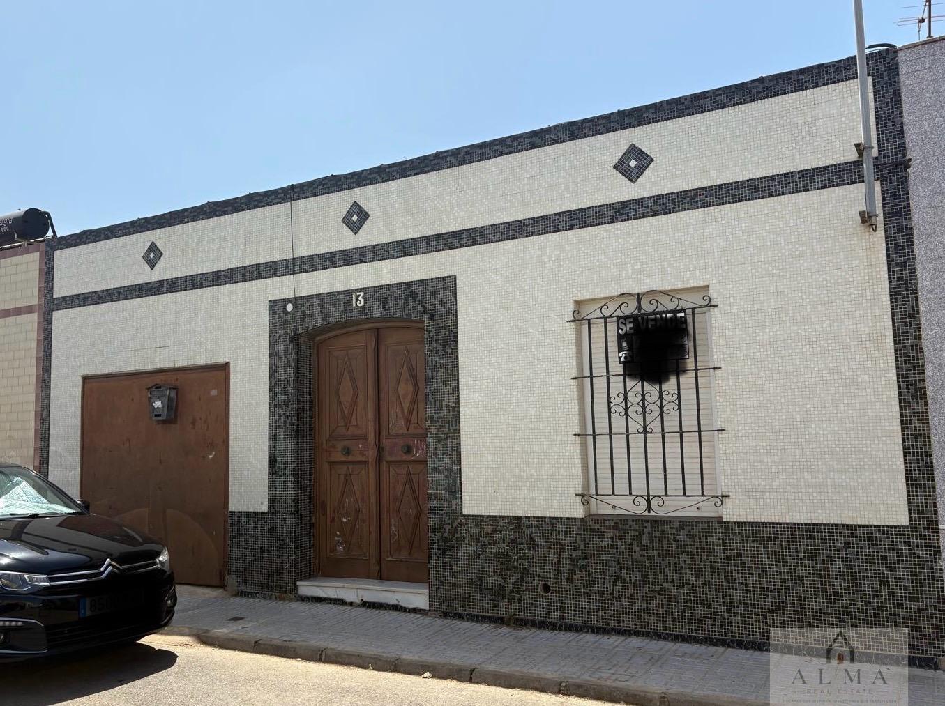 Venta de casa en Almendralejo
