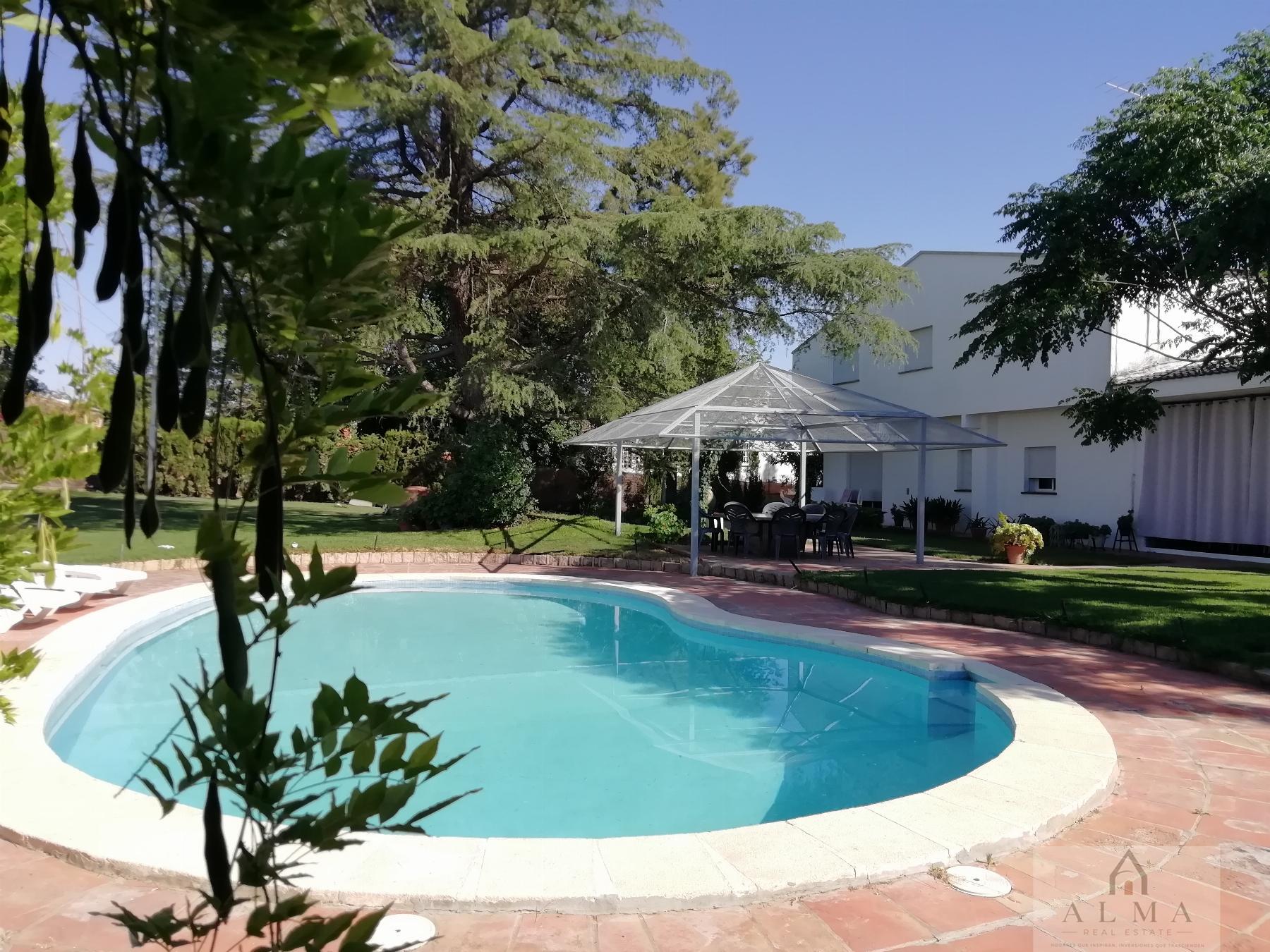 Venta de chalet en Almendralejo